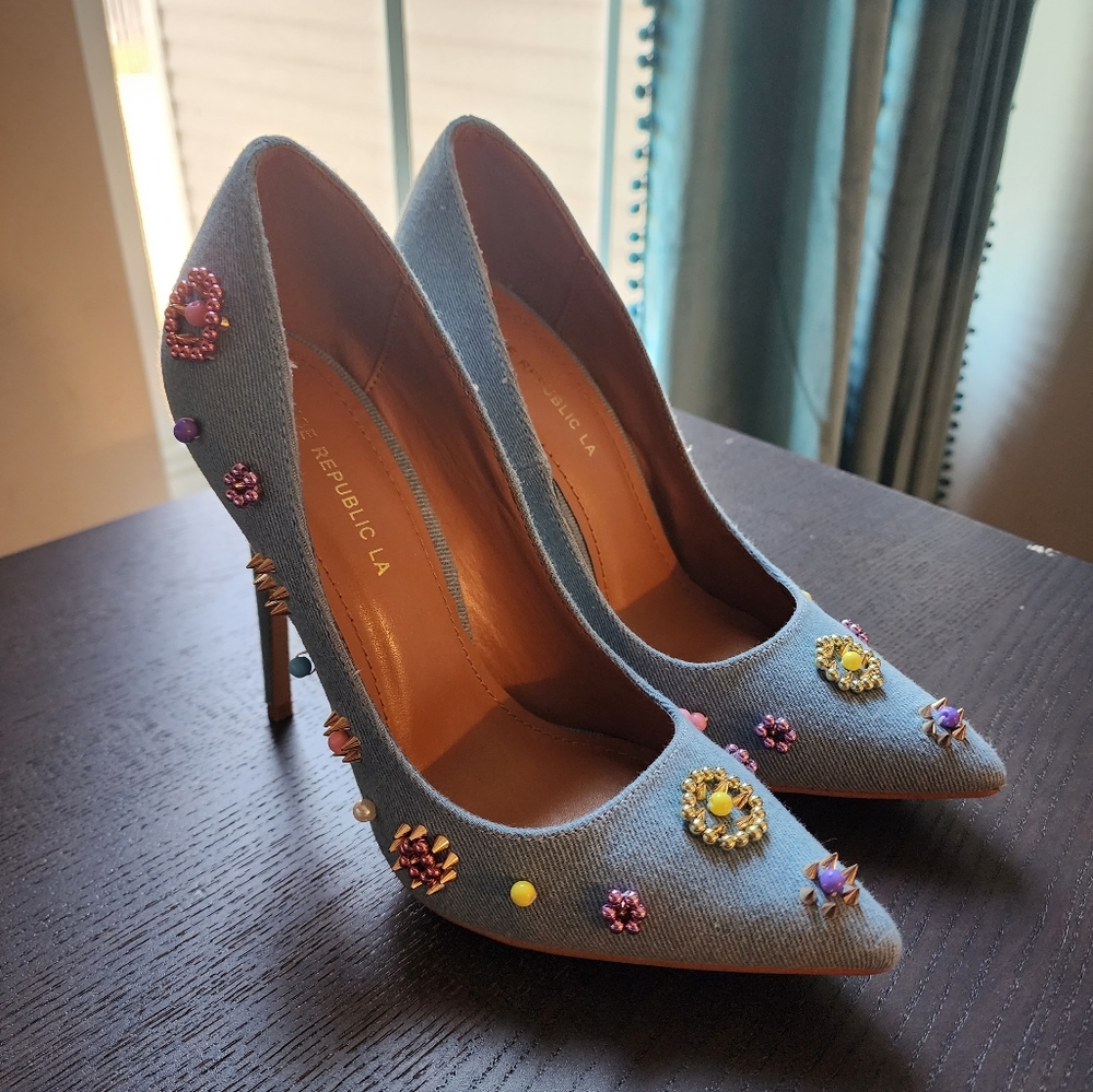 Shoe Republic women heels